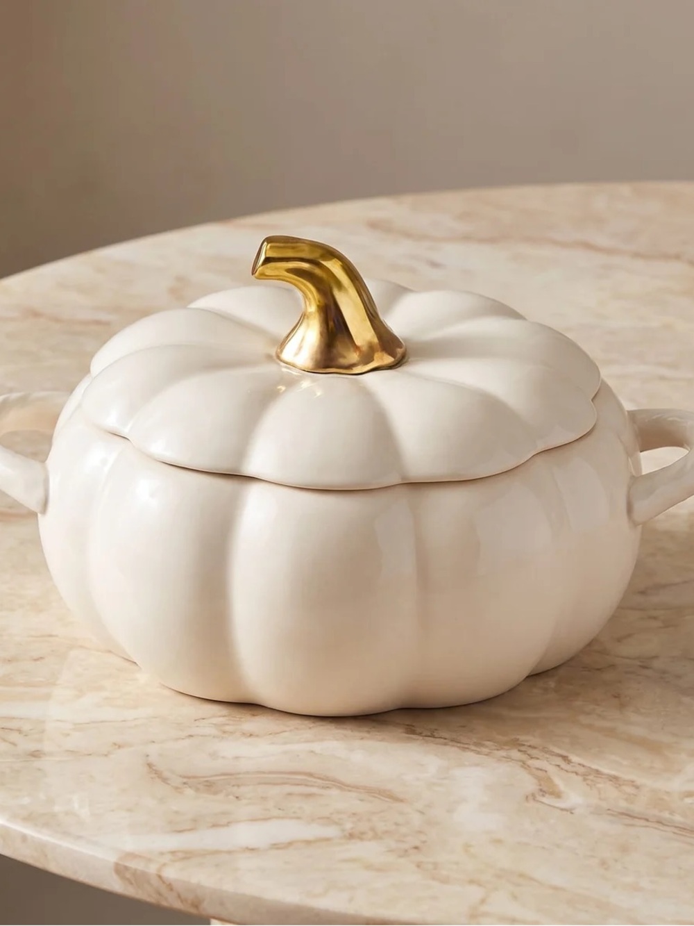 Pfaltzgraff Cream Ceramic Pumpkin Casserole with Gold Stem